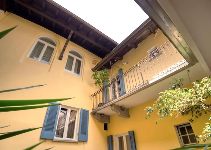 Casa Bella 아파트